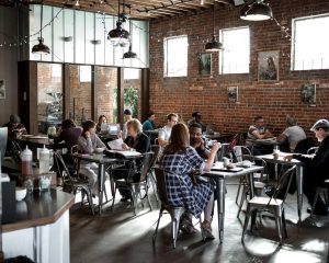 Read more about the article The Ultimate Guide to Coffee Culture in the UK